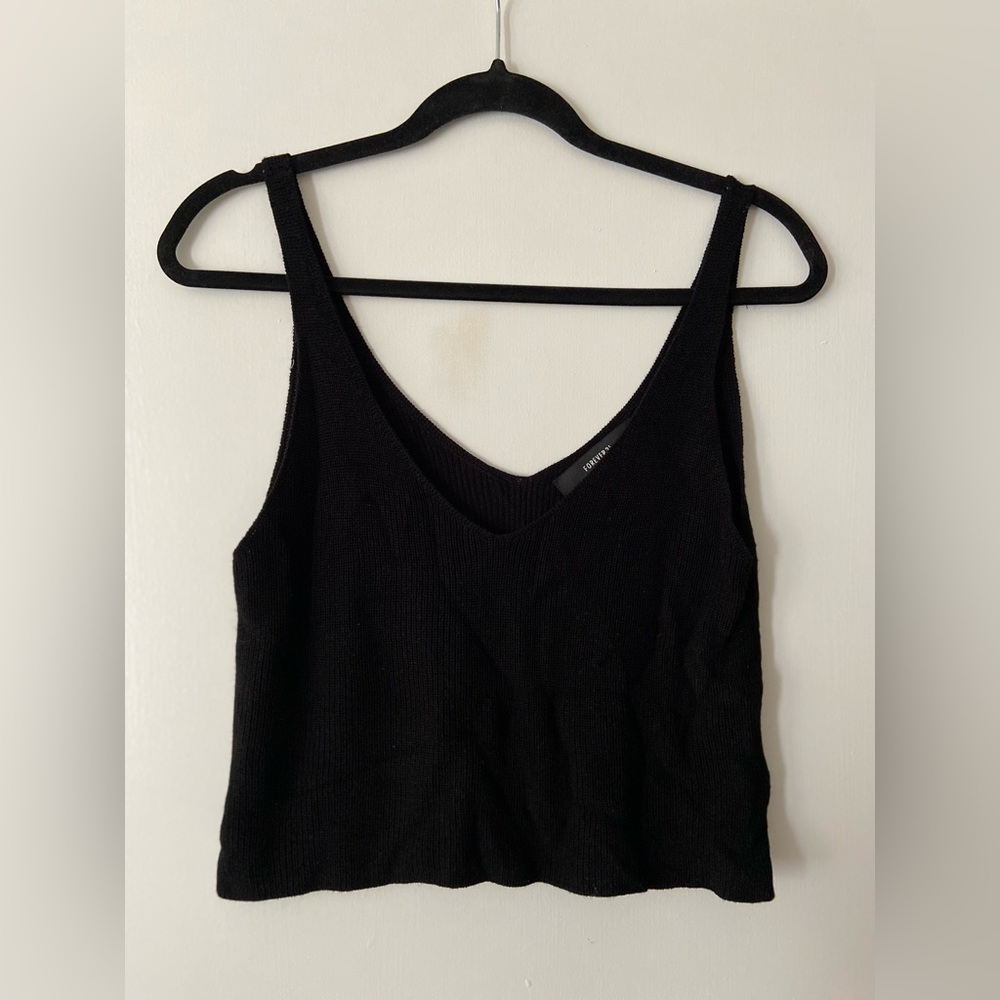 knit black crop top | forever 21 | L